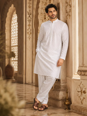 Chikankari kurtas