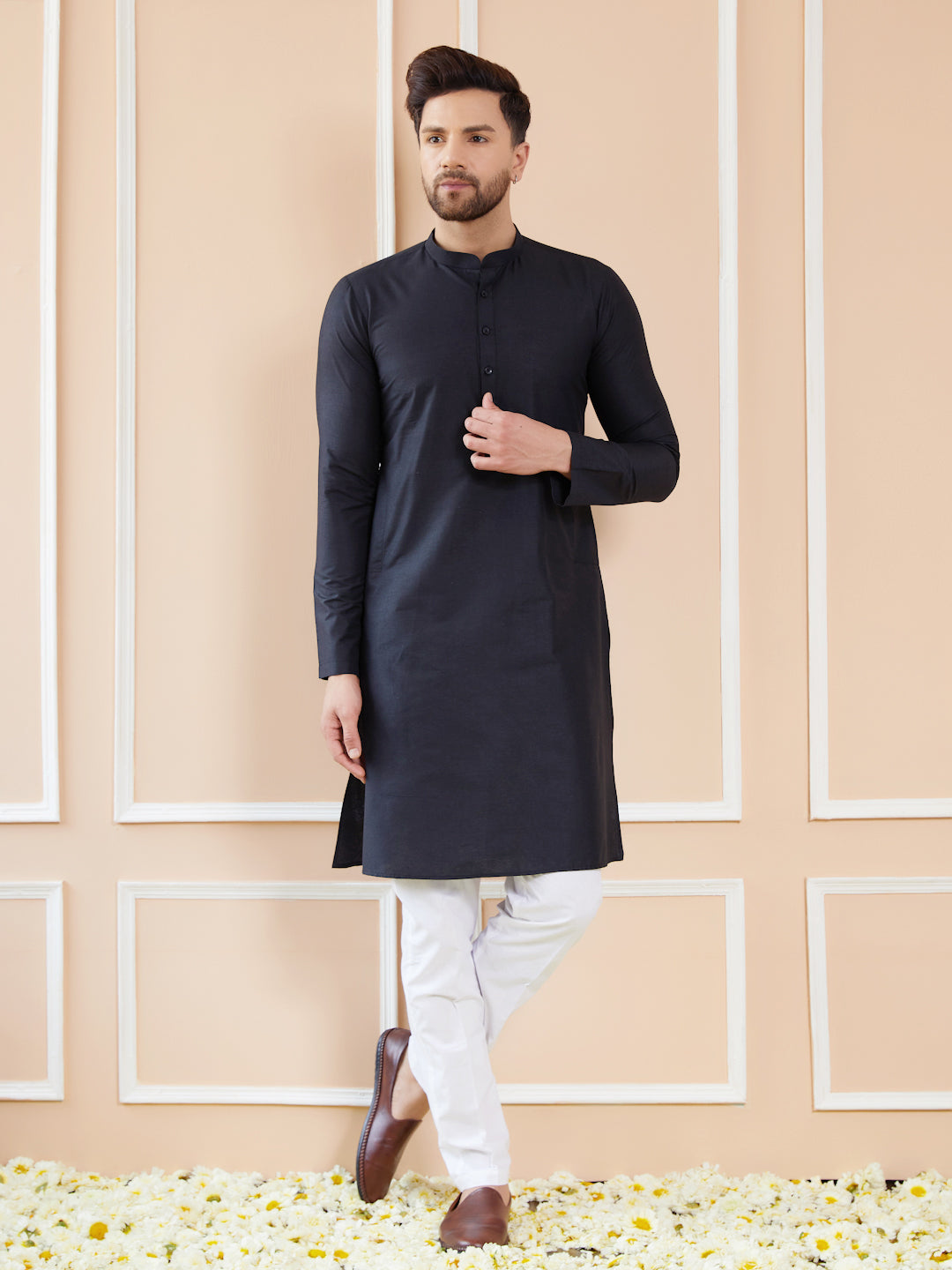 Black Cotton Solid Straight Kurta with Pyjama