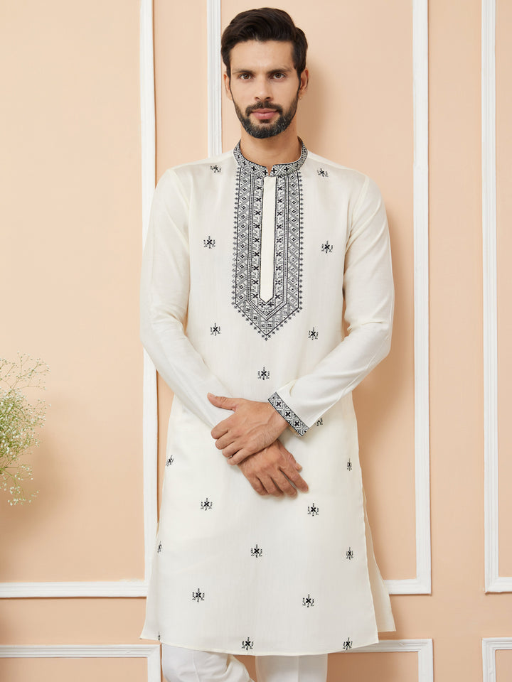 Cream Embroidered Chanderi Silk Straight Kurta