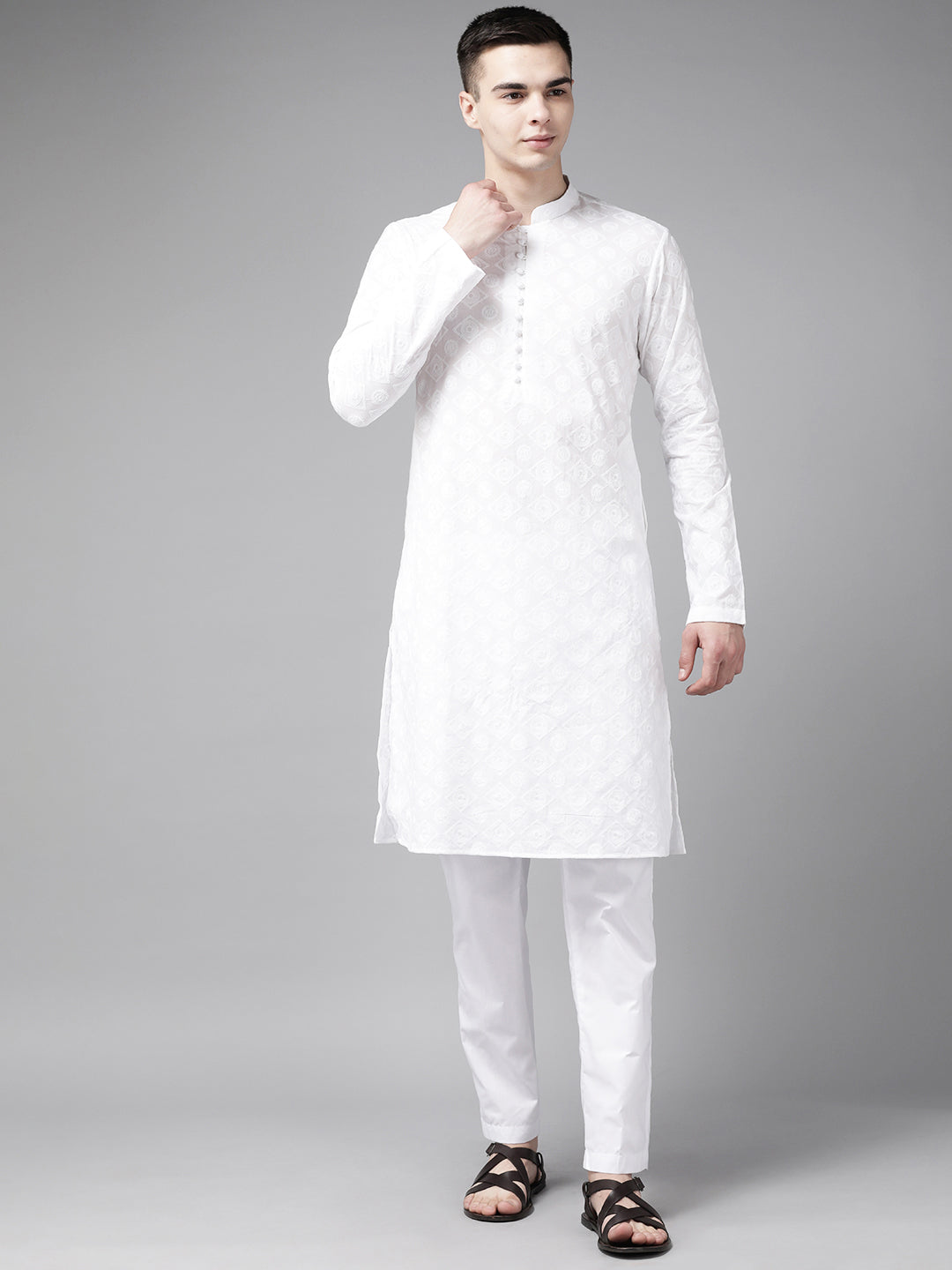 Men’s Embroidered Chikankari Pure Cotton Kurta with Pyjamas – Elegant Traditional Wear