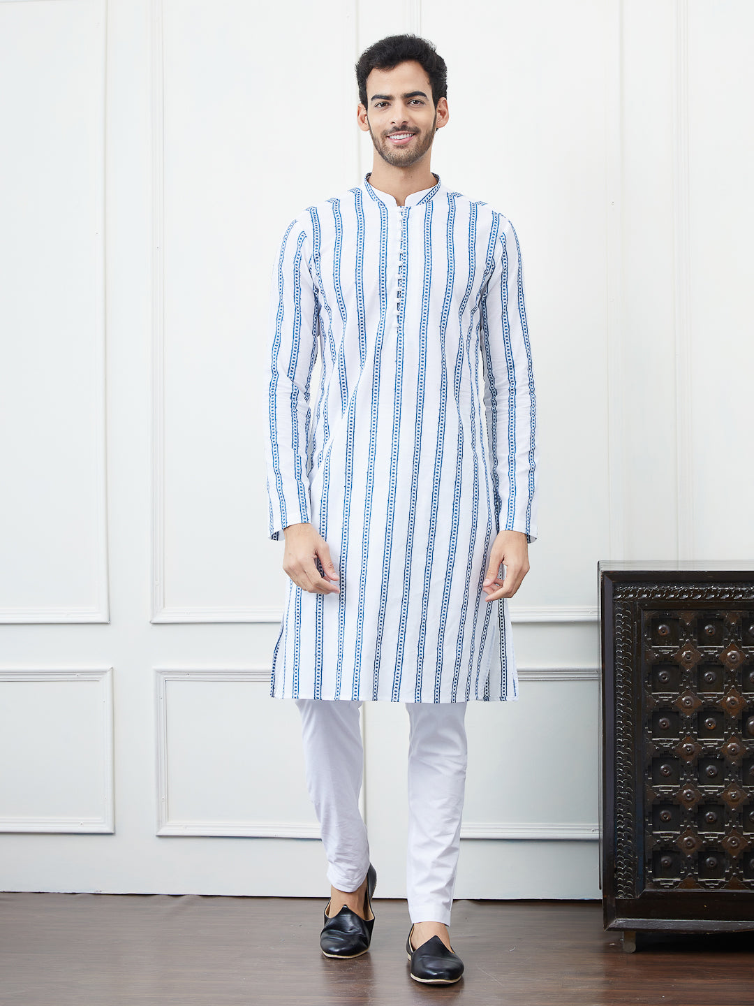 Embroidered Pure Cotton Straight Kurta with Pyjama