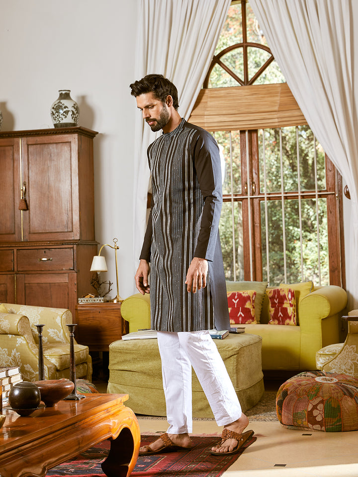 Gota Strips and Thread Worked Pure Cotton Straight Kurta with Pyjama