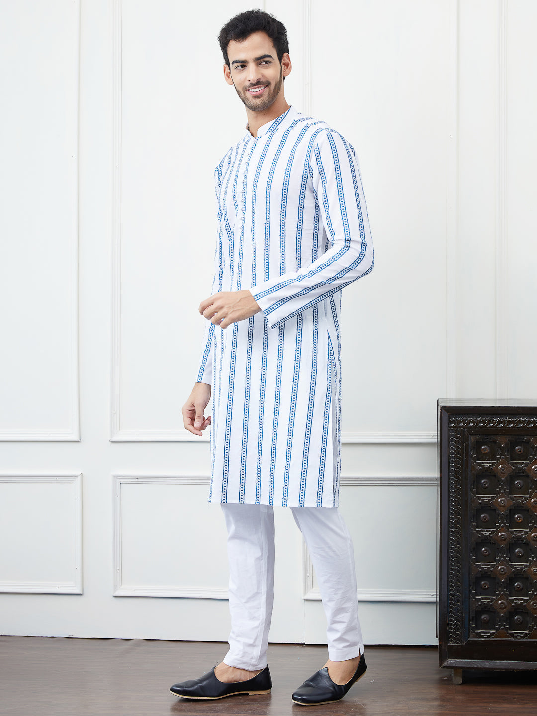 Embroidered Pure Cotton Straight Kurta with Pyjama