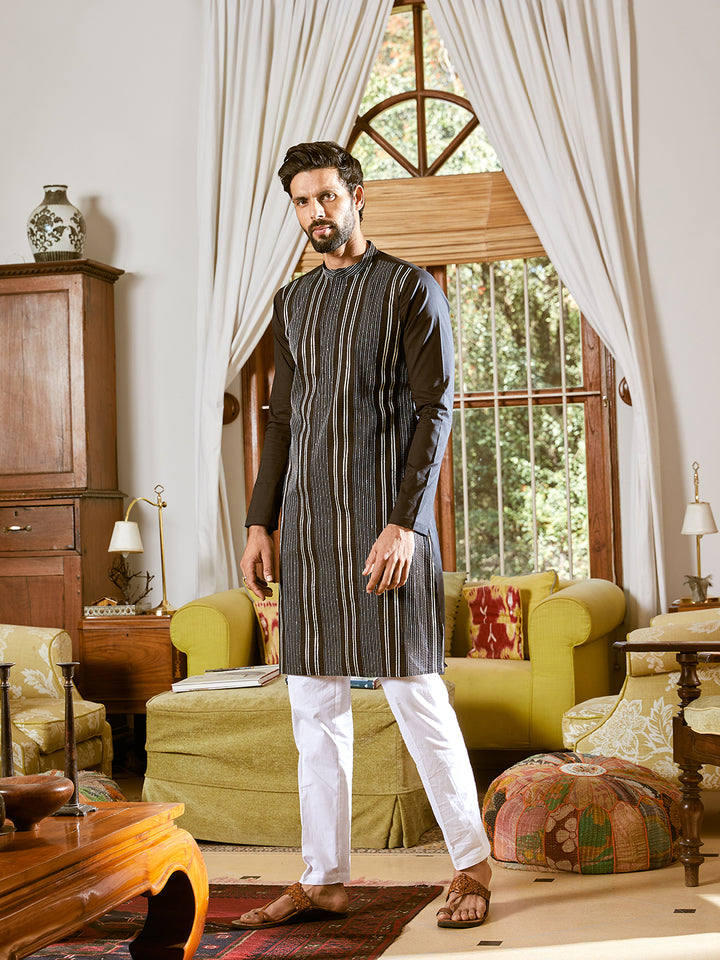 Gota Strips and Thread Worked Pure Cotton Straight Kurta with Pyjama