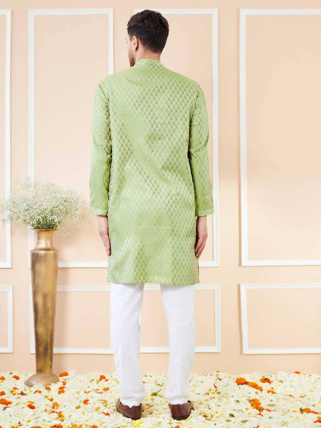 Green Ethnic Motifs Silk Jacquard Woven Design Straight Kurta with Pyjama