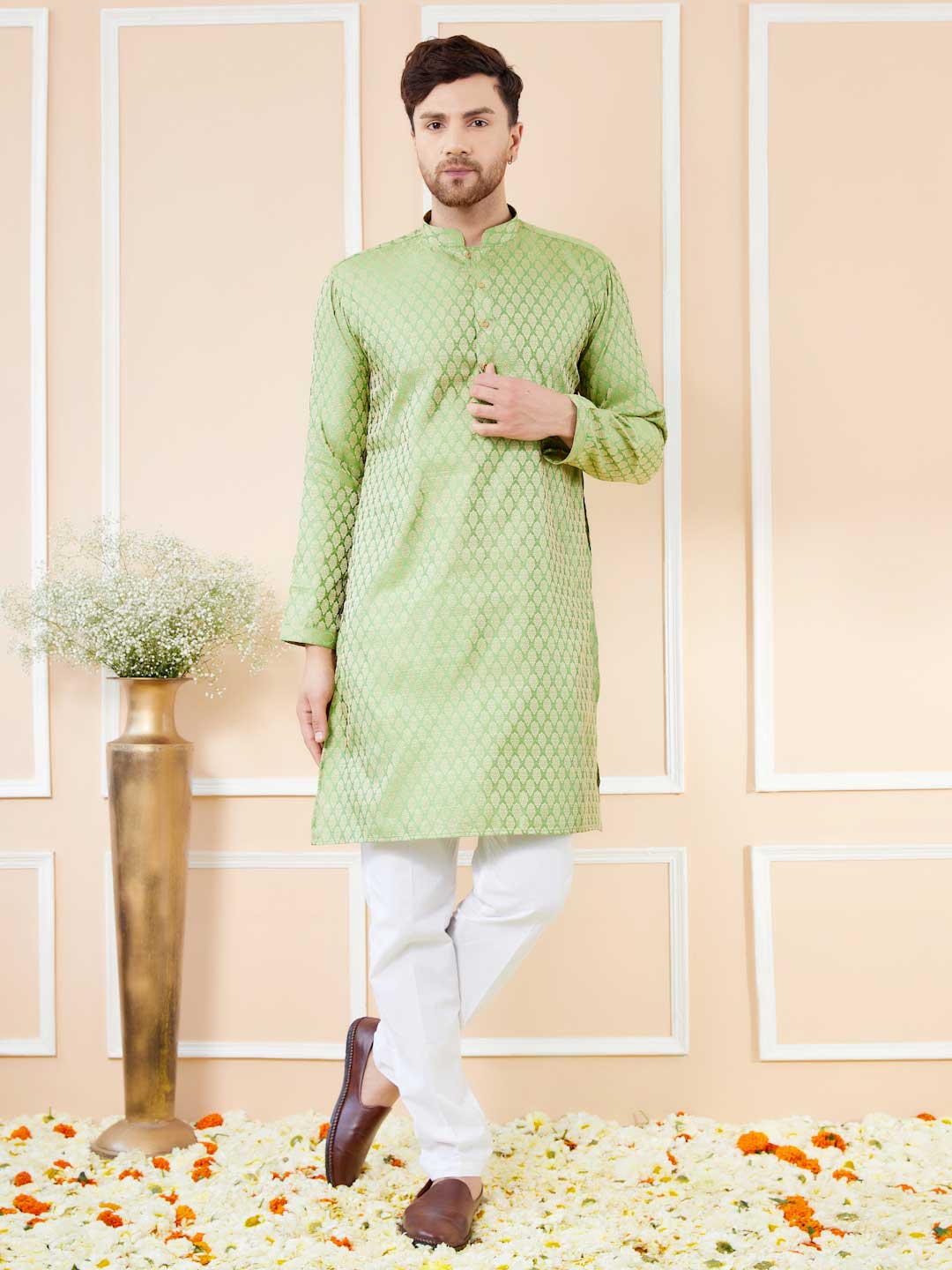 Green Ethnic Motifs Silk Jacquard Woven Design Straight Kurta with Pyjama