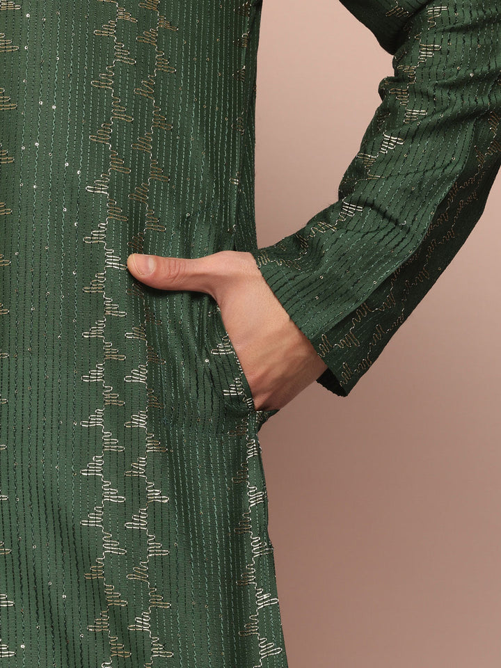 Men’s Green Chanderi Silk Kurta with Embroidery and Sequins, Paired with Pyjama