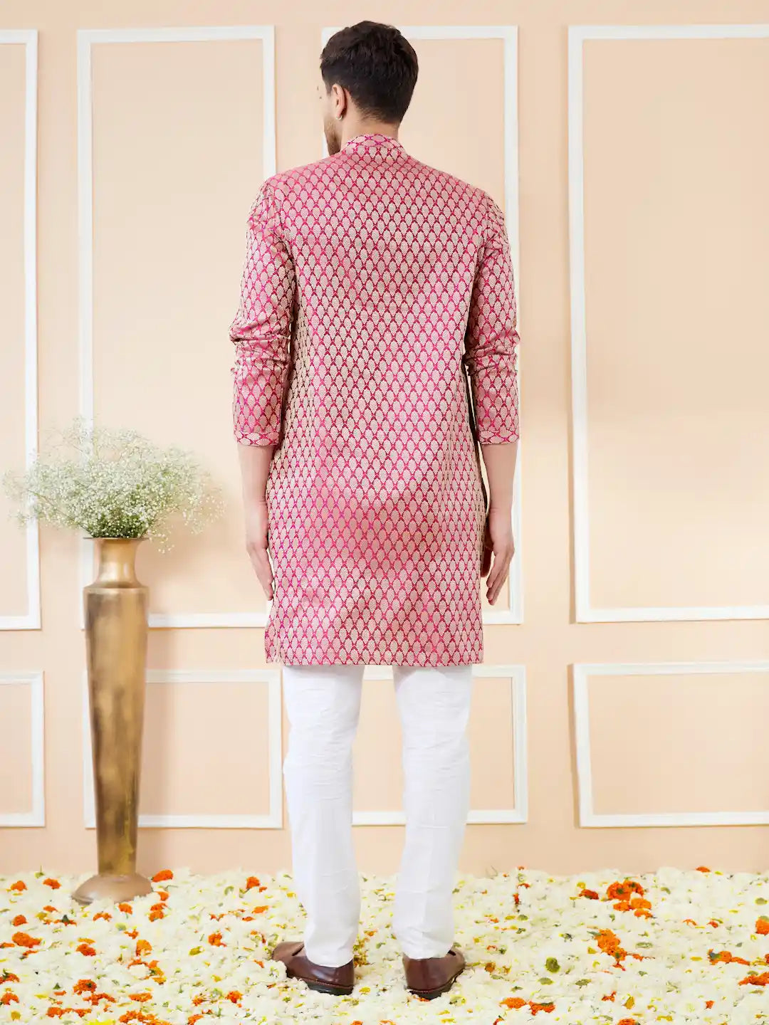 Pink Ethnic Motifs Silk Jacquard Woven Design Straight Kurta with Pyjama