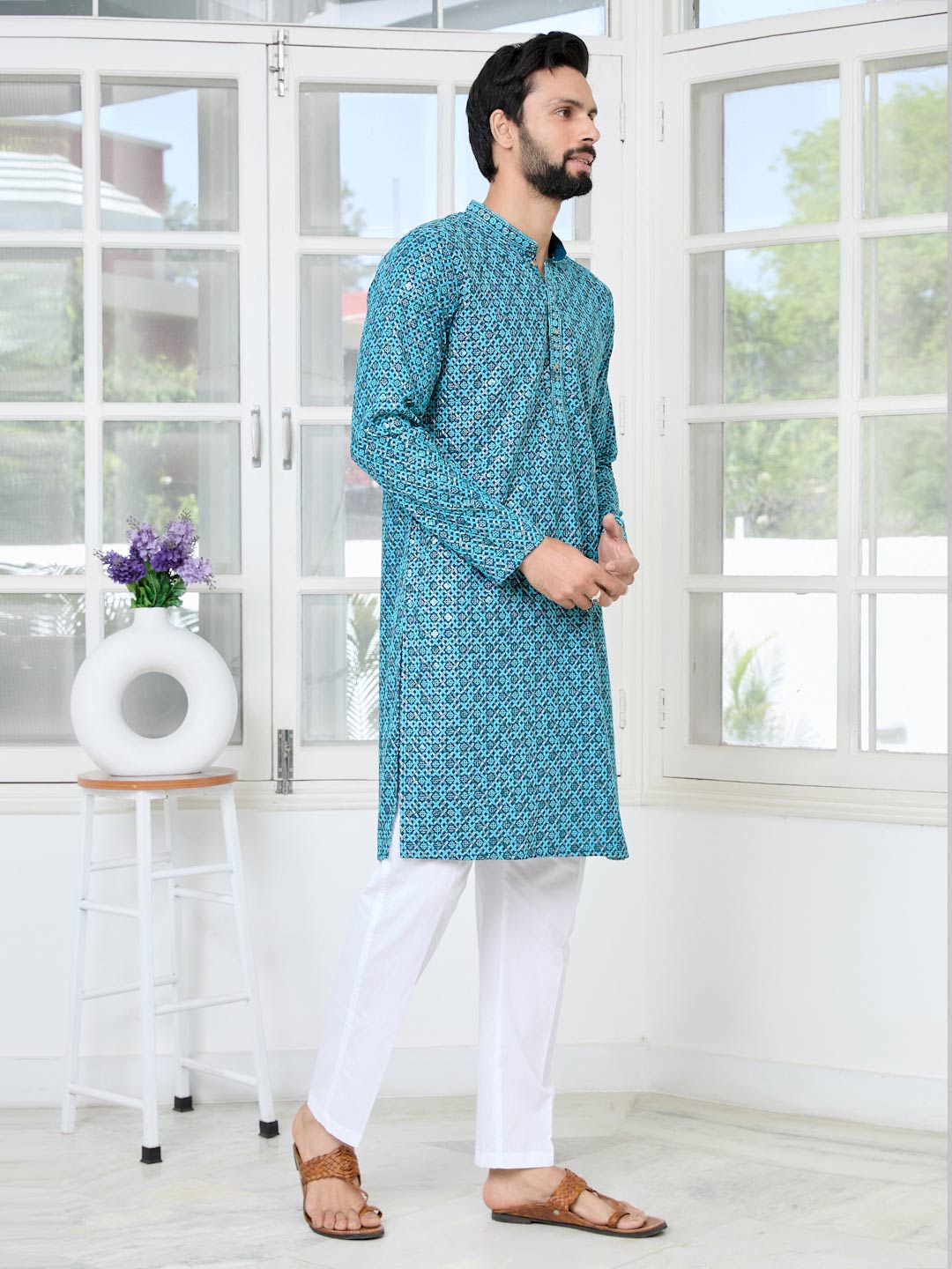 Men Blue Embroidered Straight Kurta with Pyjama with Pyjama