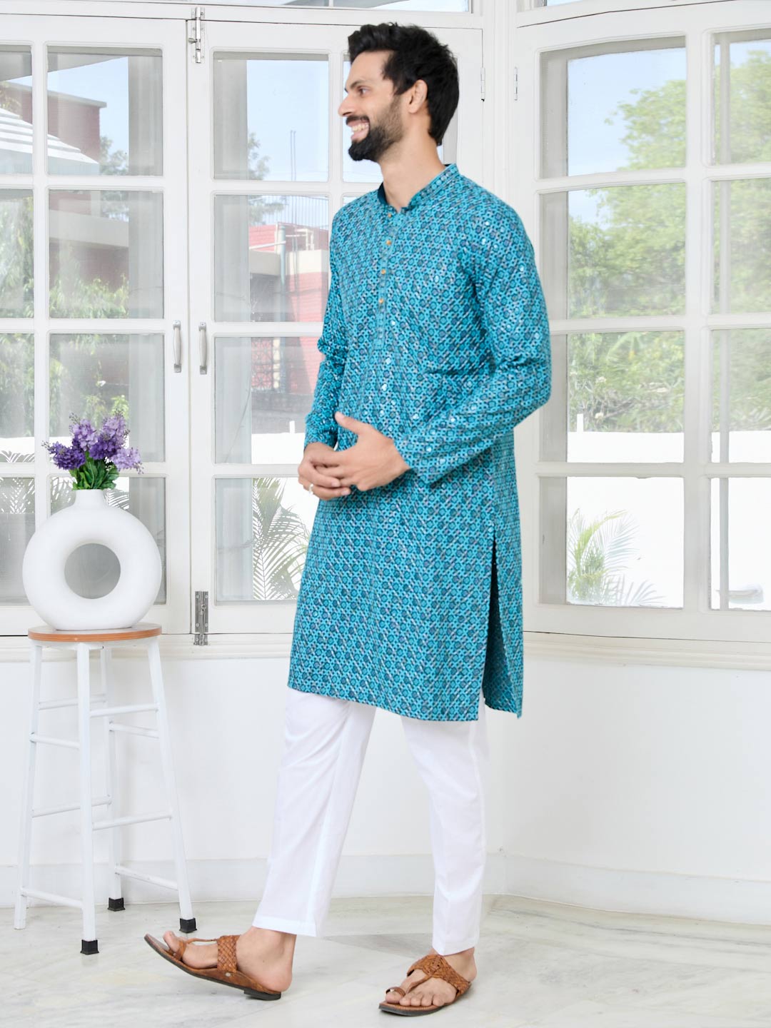 Men Blue Embroidered Straight Kurta with Pyjama with Pyjama