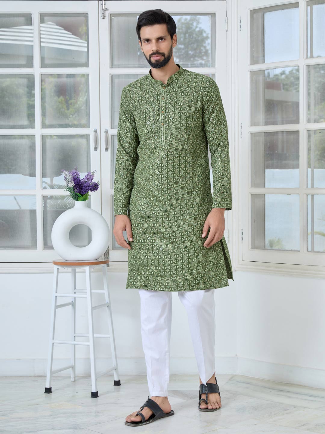 Men Green Embroidered Mandarin Collar Straight Kurta with Pyjama with Pyjama