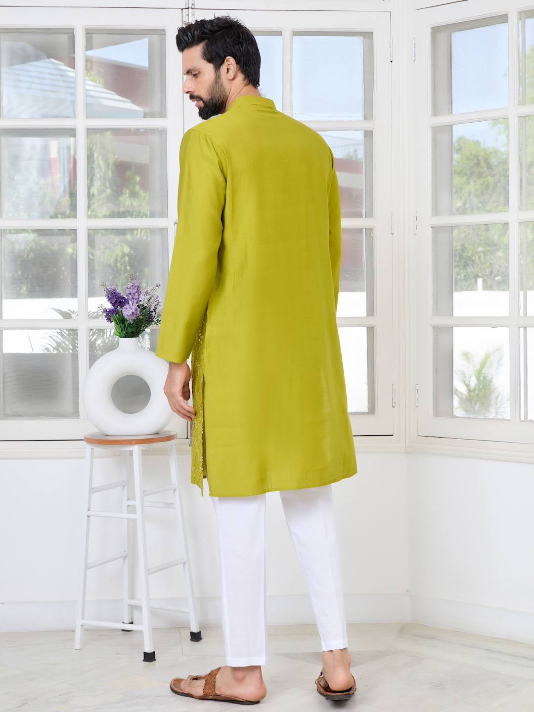 Green Ethnic Motifs Embroidered Sequinned Mandarin Collar Straight Kurta with Pyjama with Pyjama