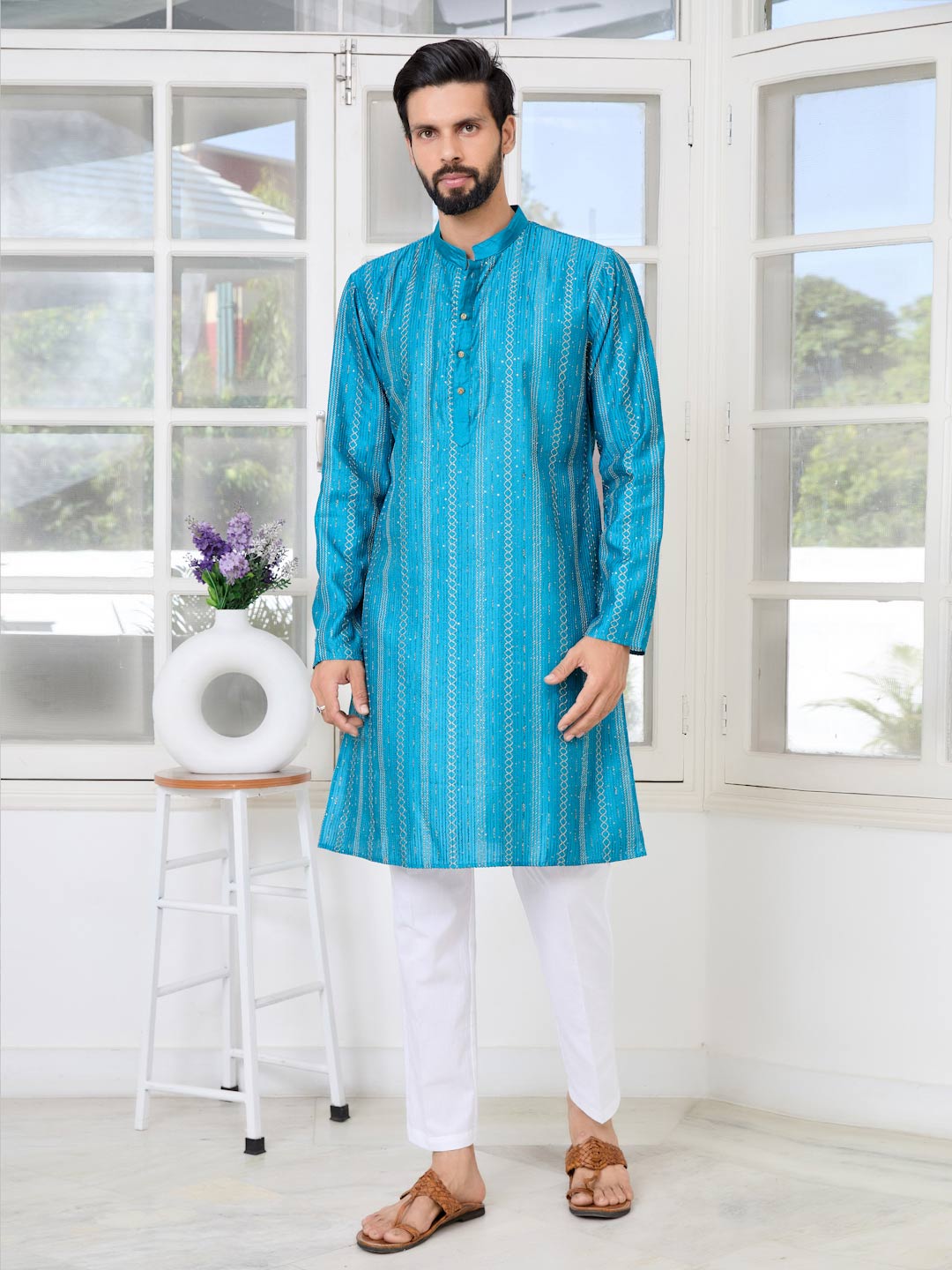 Blue Embroidered Chanderi Silk straight Kurta with Pyjama with Pyjama