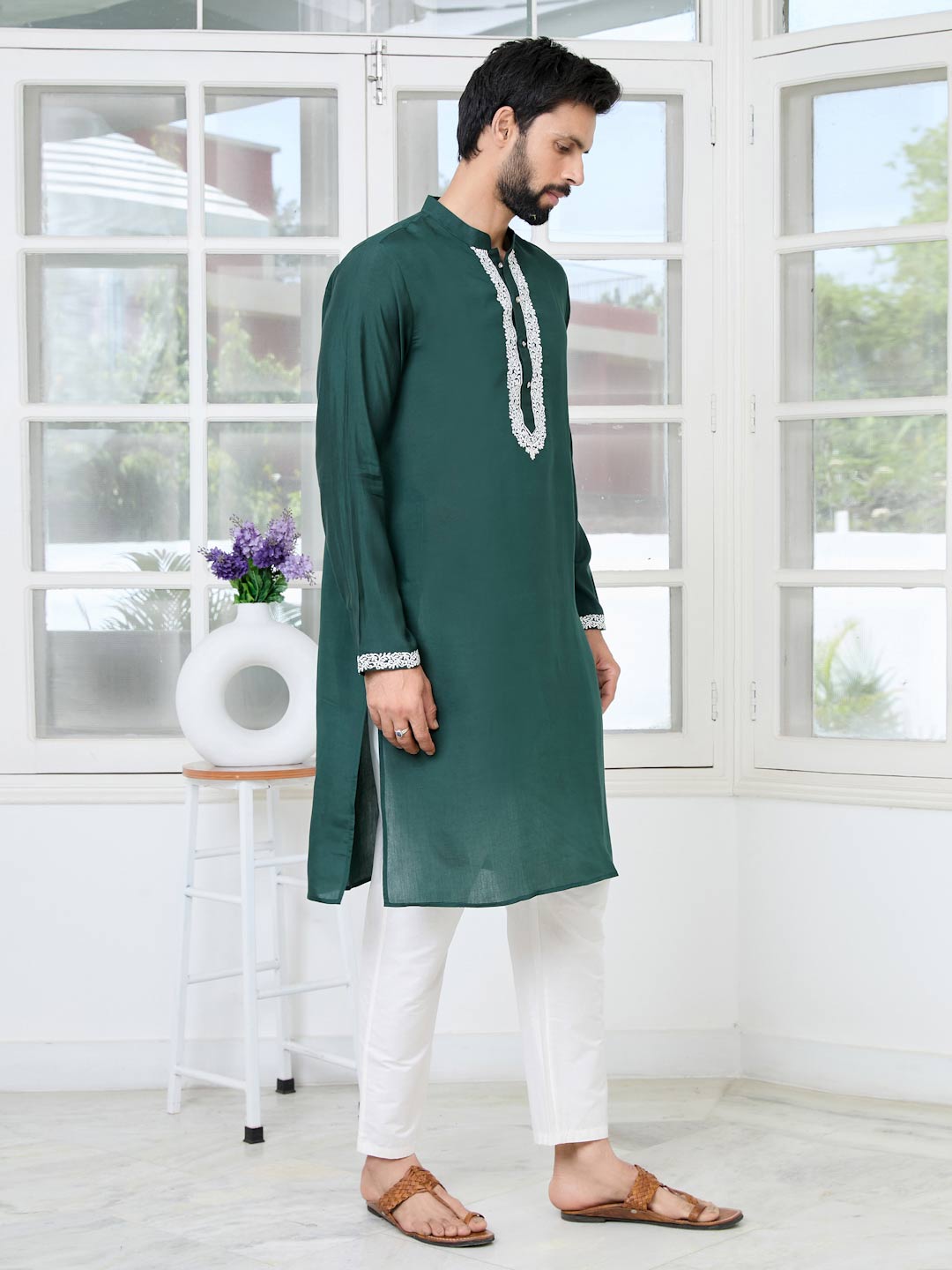 Green Floral Embroidered Mandarin Collar Thread Work Straight Kurta with Pyjama with Pyjama