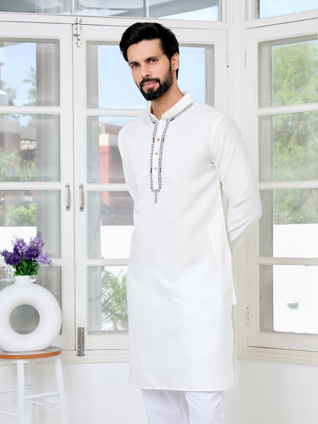Off-White Chanderi Straight Kurta with Pyjama with Yoke Design