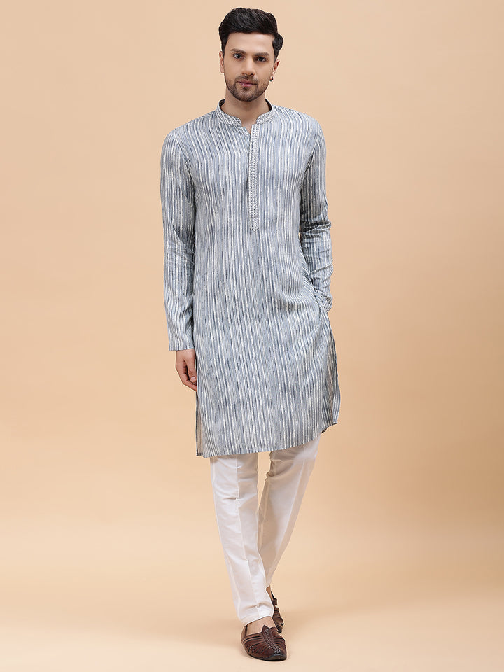 Men Off White & Grey Pure Cotton Embroidered Straight Kurta