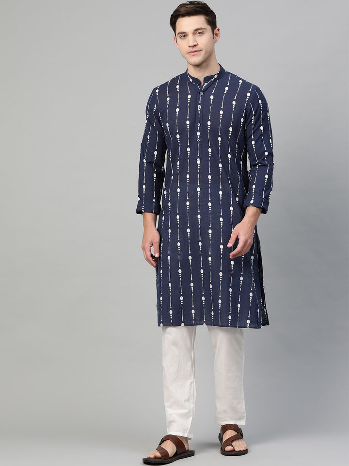 Men Navy Blue And White Printed Straight Kurta With Pyjama