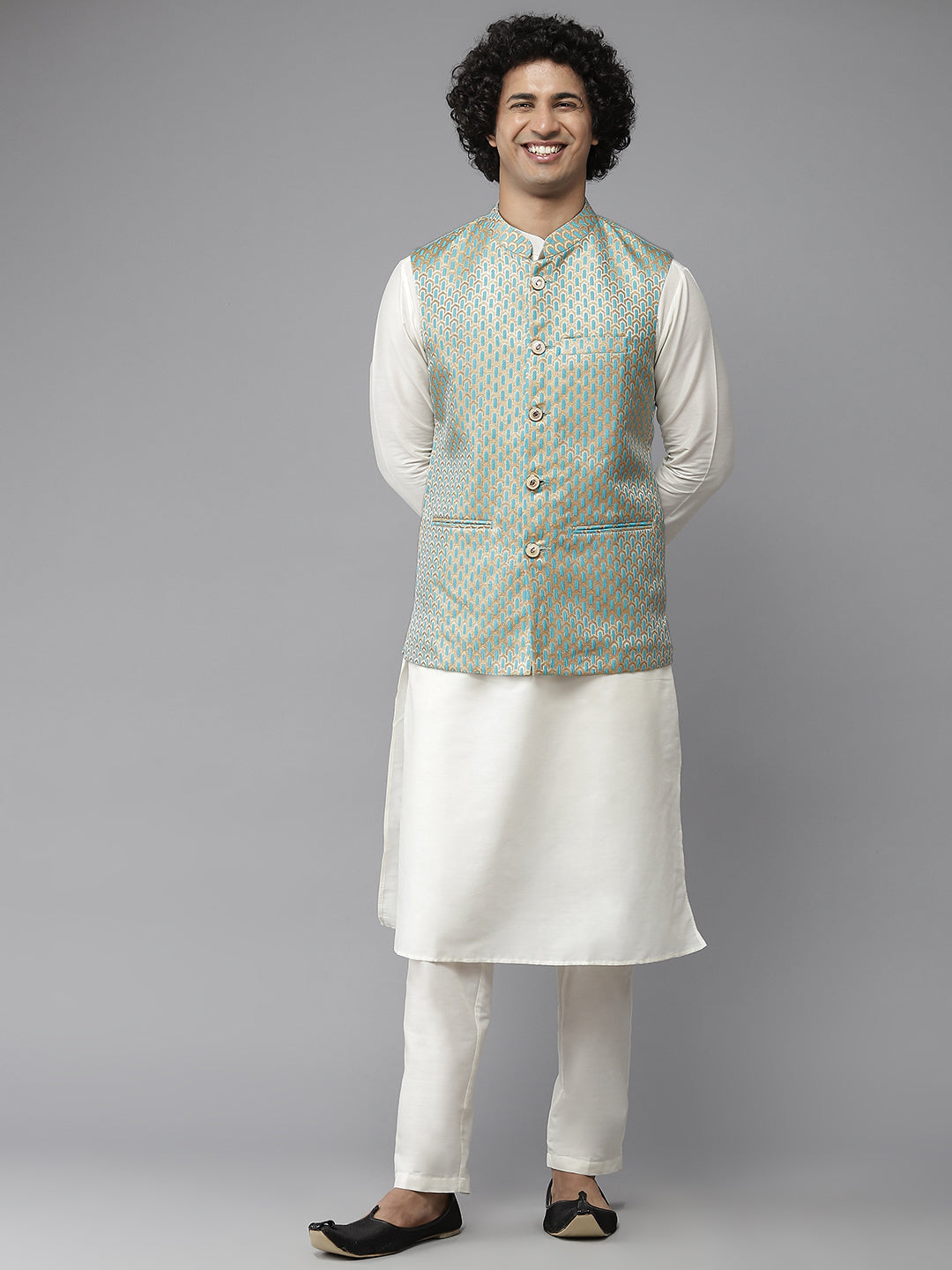 Men Sea Green & White Solid Kurta Pyjama With Nehru jacket