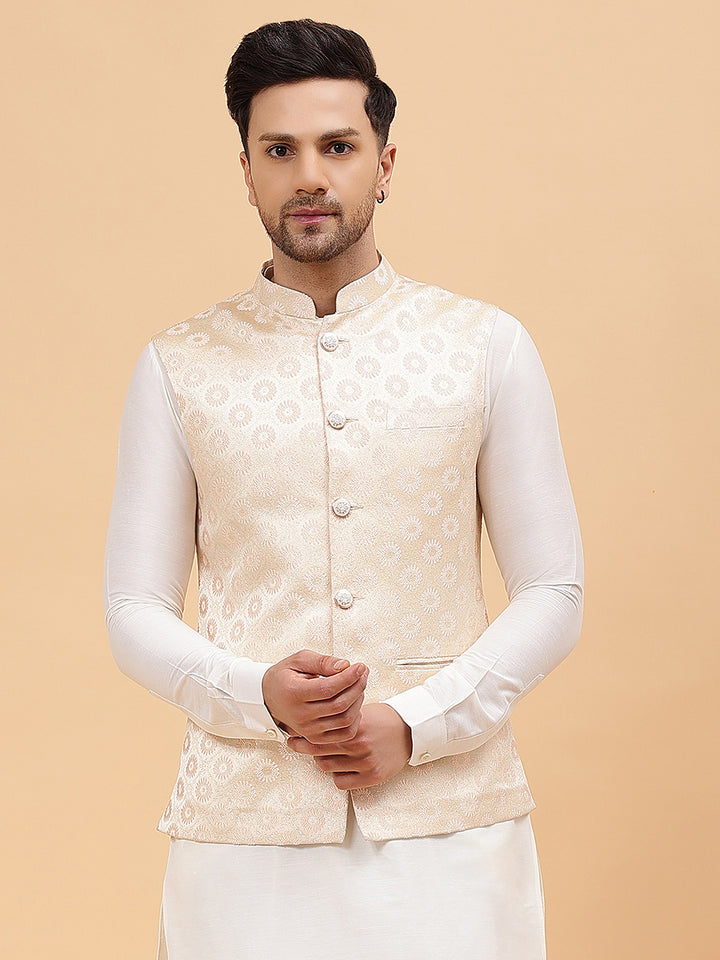 Men Golden Nehru Jacket5