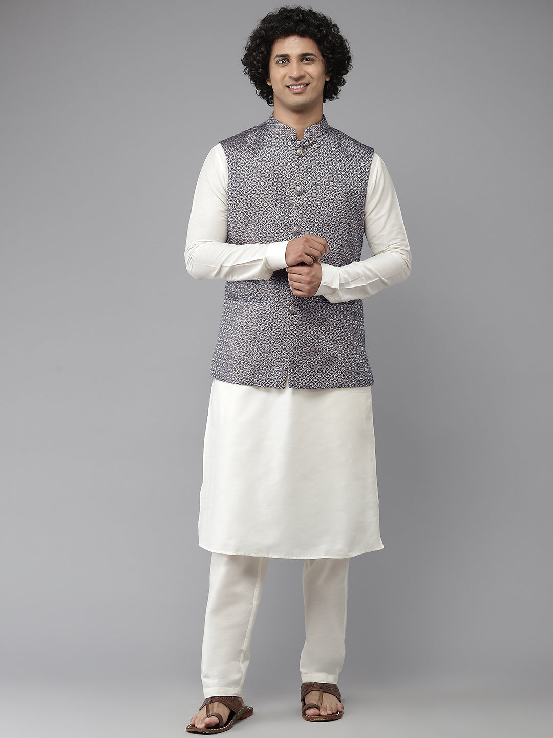 Men Blue & White Solid Kurta Pyjama With Nehru jacket