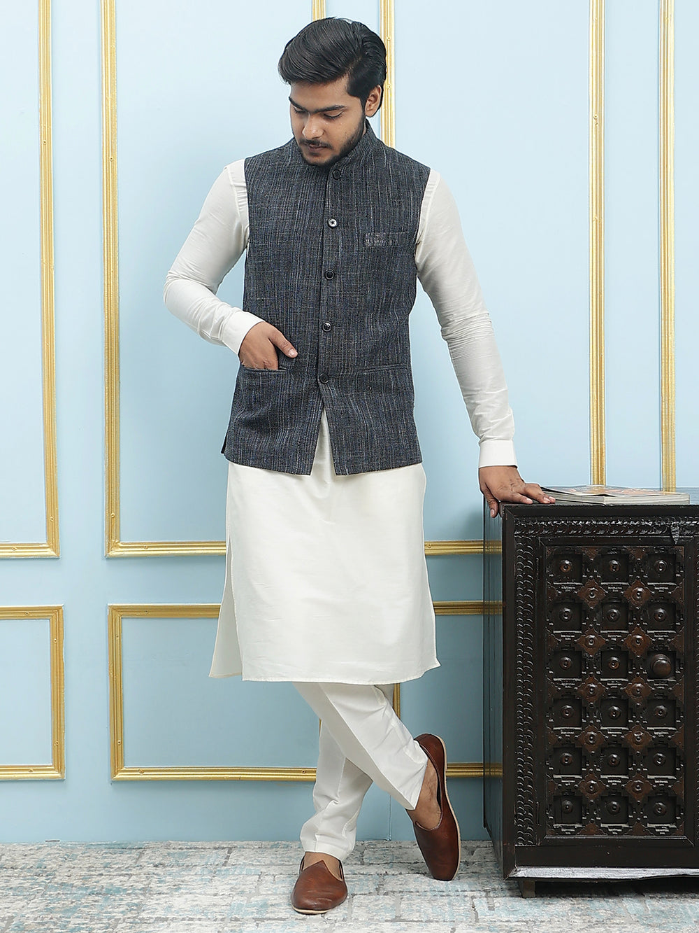 Solid Handwoven Pure Cotton Nehru Jacket – Black
