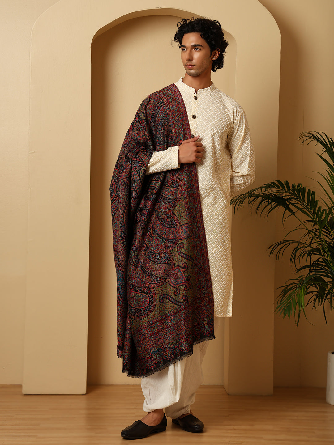 Tweedle Men’s Ruhani Kashmiri Kani Shawl |Pashmina Style Stole for Winters - Black