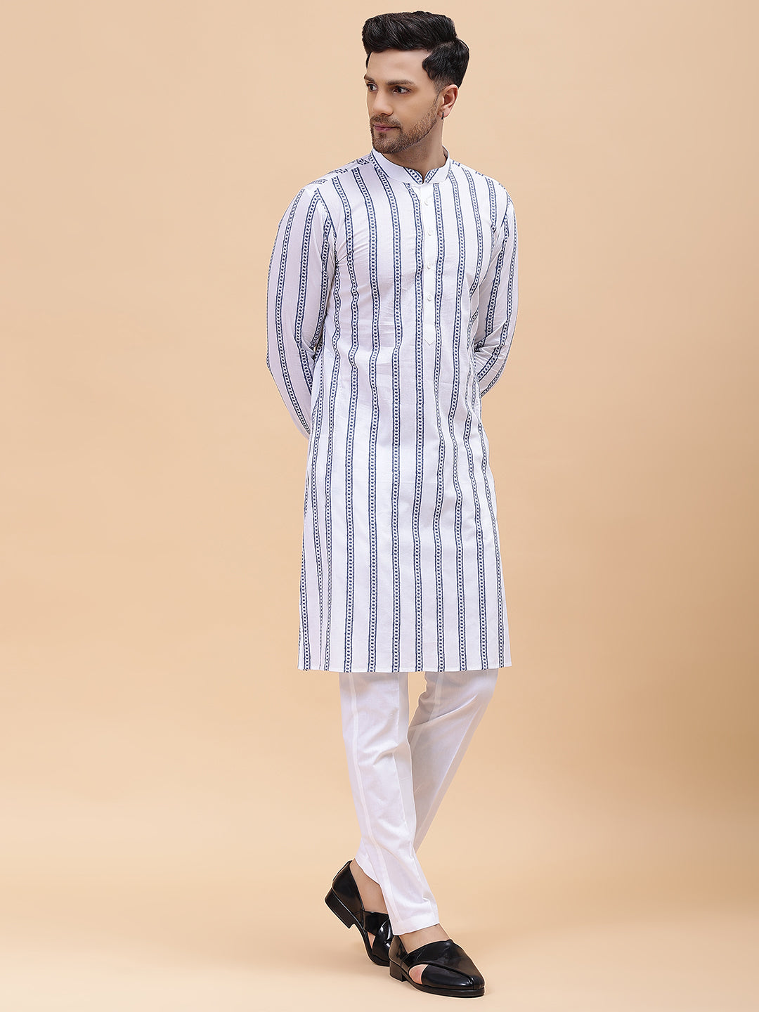 Pure Cotton Embroidered Straight kurta