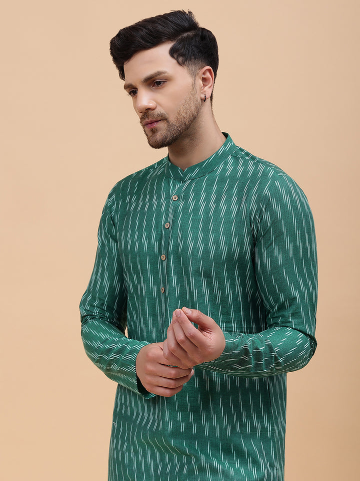 Men Green & White Pure Cotton Printed Straight Kurta