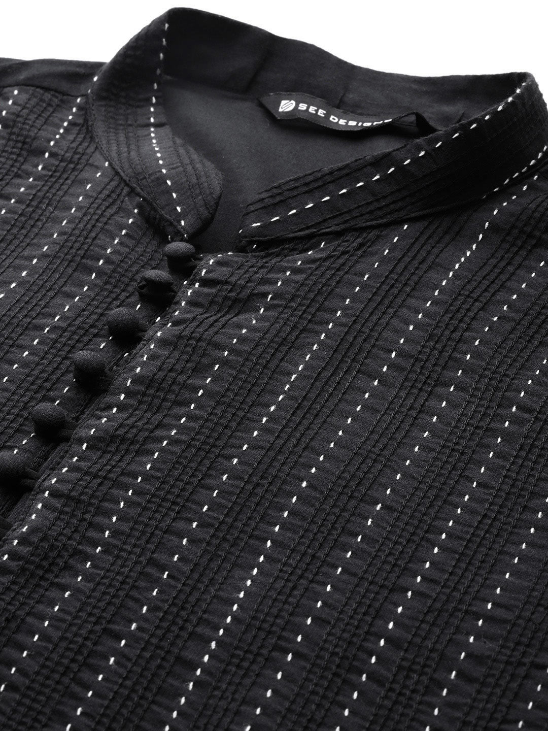 Men's Black Threadwork Embellished Pure Cotton Straight Kurta