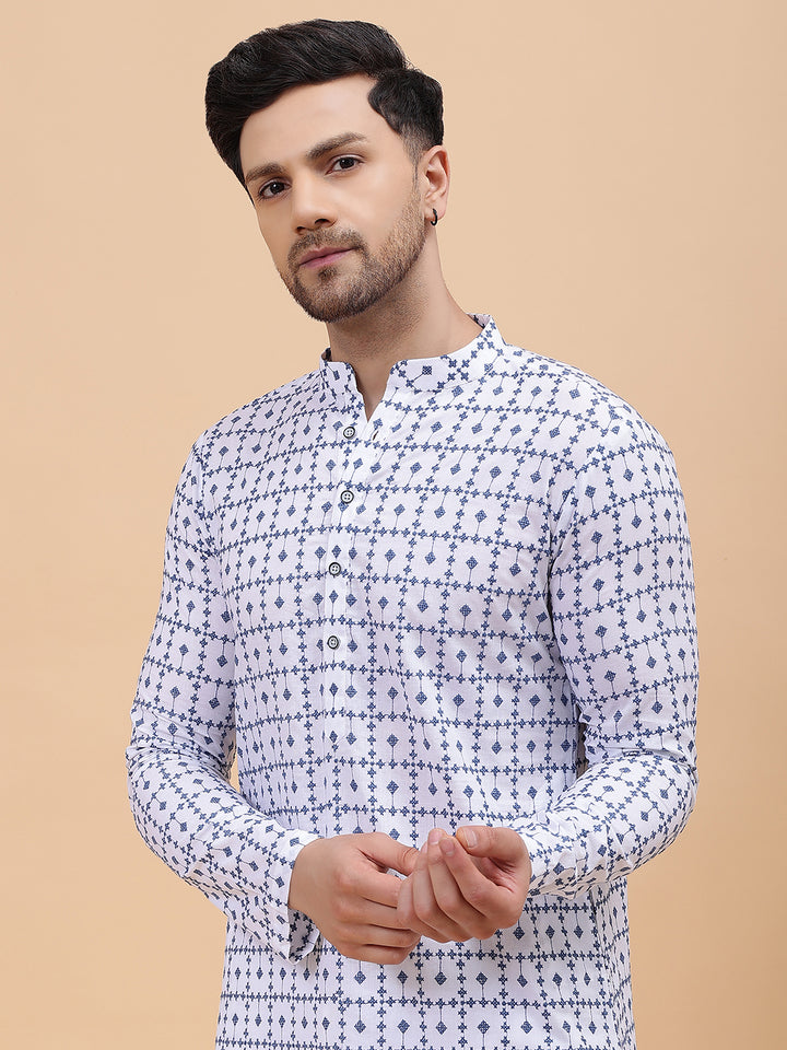 Men White & Blue Pure Cotton Embroidered Straight Kurta