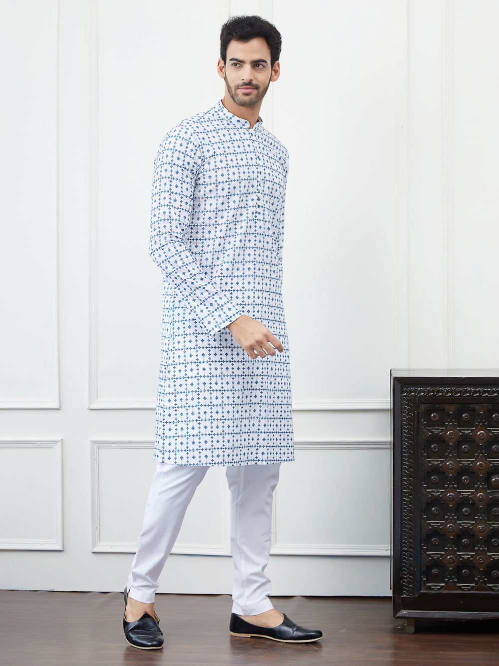 Embroidered Pure Cotton Straight Kurta with Pyjama – White