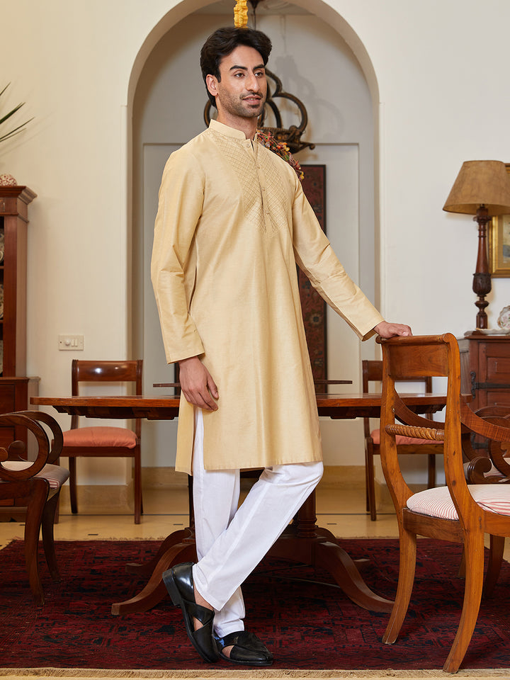 Pintuck Yoke Cotton Silk Straight Kurta