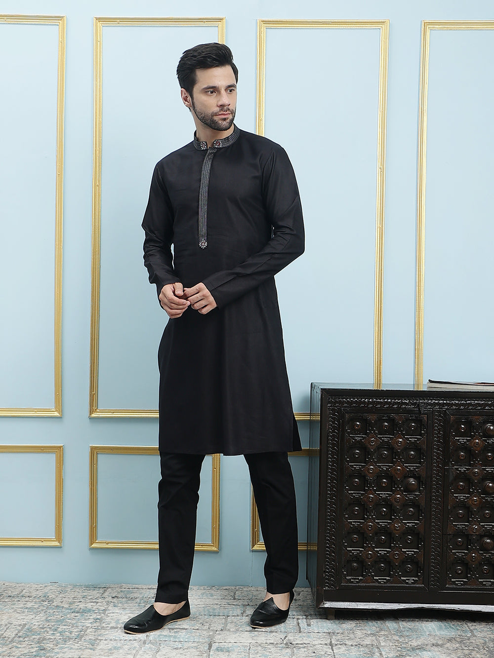 Solid Pure Cotton Straight Kurta with Pyjama – Black