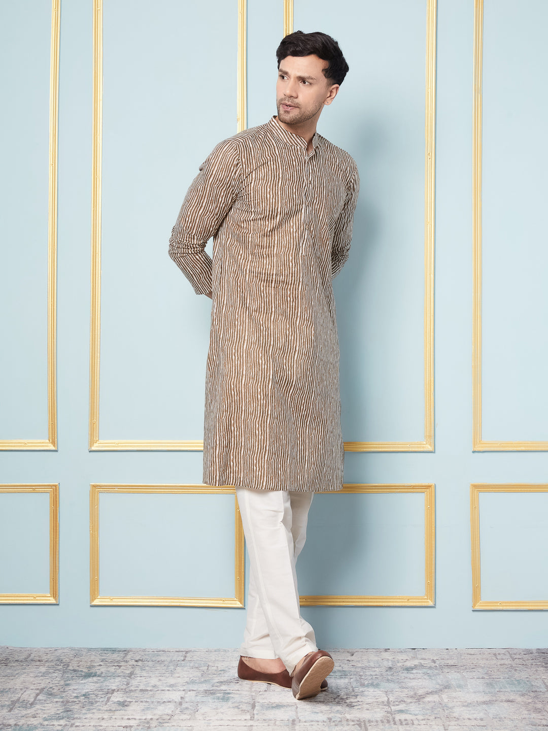 Striped Printed Straight Kurta With Pyjama