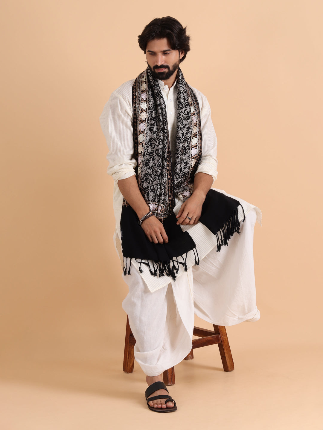 Tweedle Men's Acro Wool Kashmiri Embroidery Stole, Black, Size - 28 x 80 inches