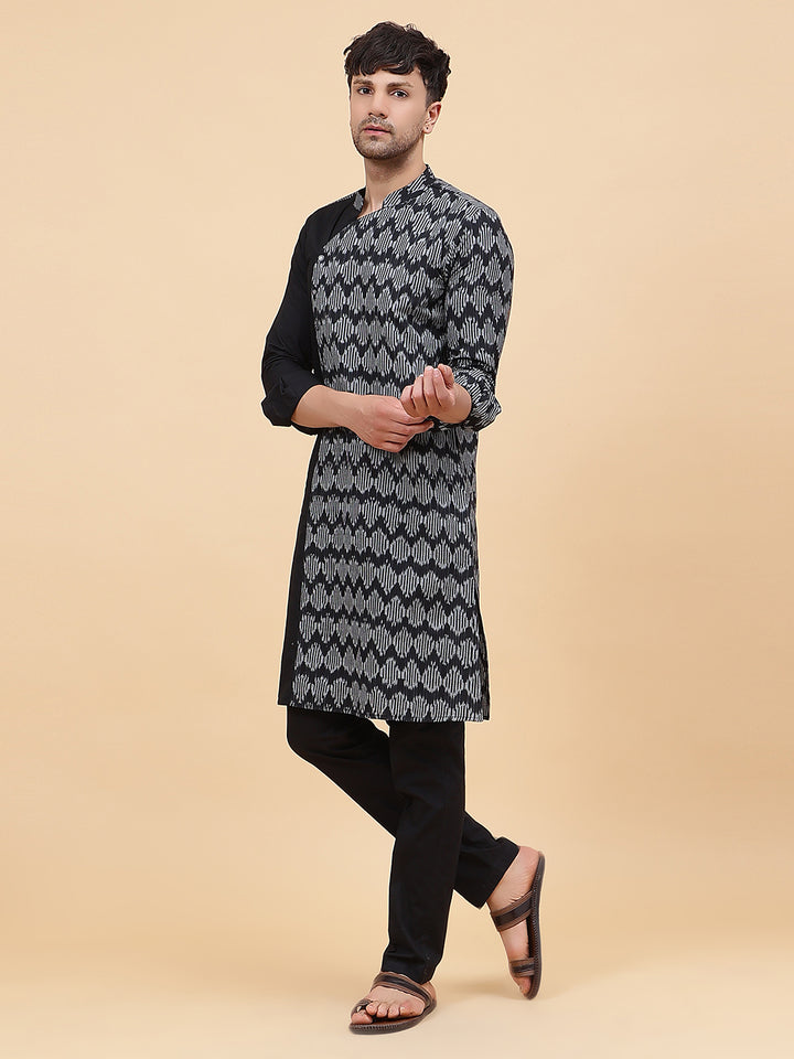Black Ikat Printed Kurta With Pyjama
