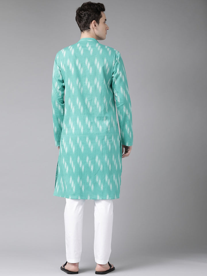 Men Turquoise Blue And White Printed Straight Kurta
