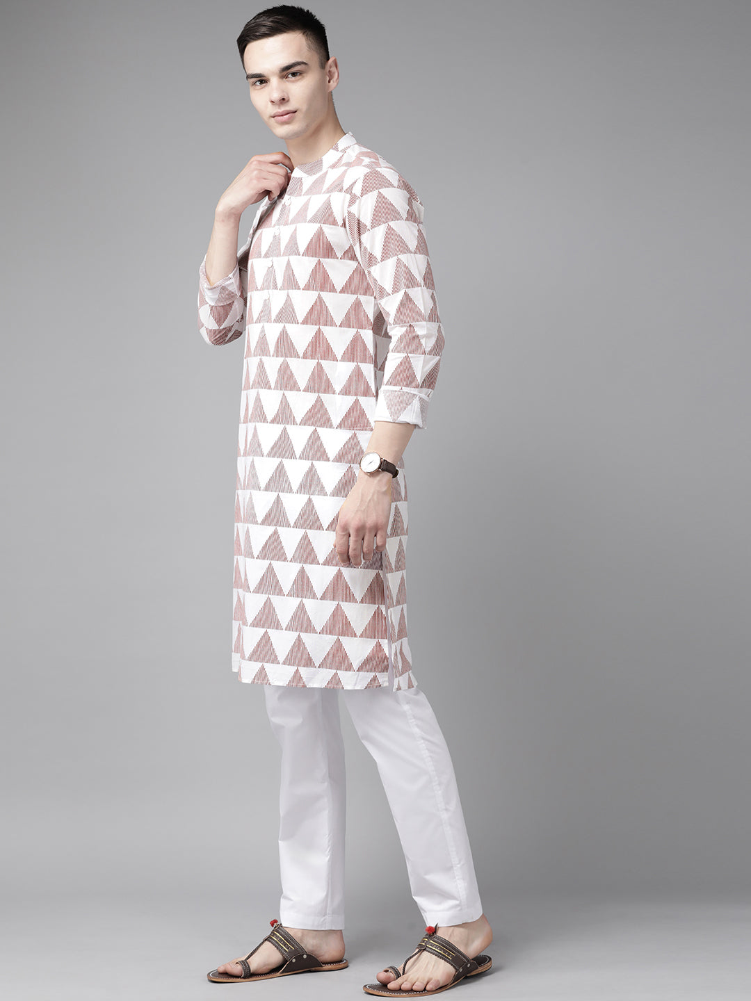 Men White & Maroon Stripe Printed Straight Kurta With Pyjama