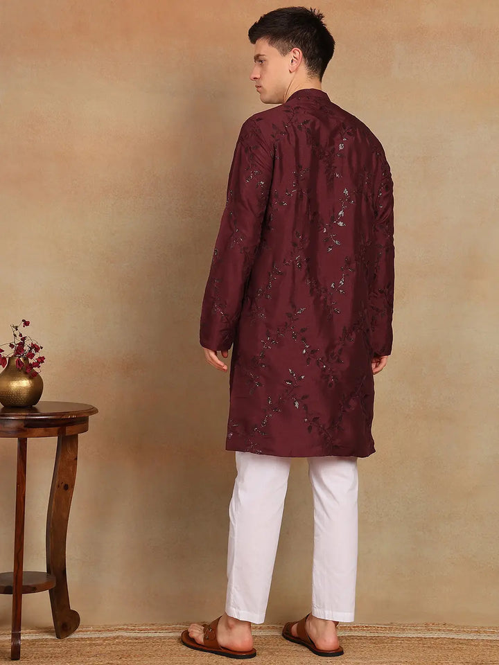 Men Maroon Sequins Leaf Straight Kurta with Pyjama – White