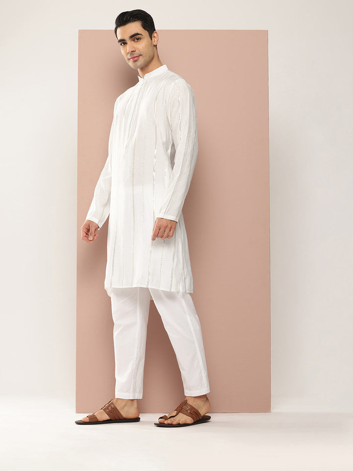 Men's Off-White Sequined & Embroidered Chanderi Silk Straight Kurta