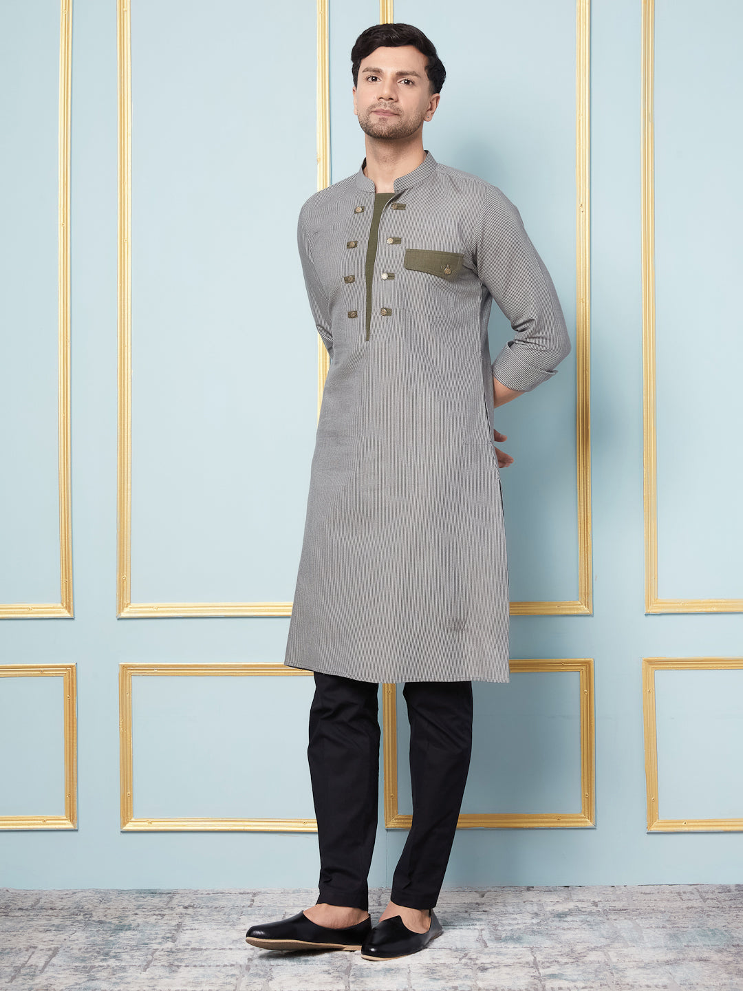 Grey Woven Straight Kurta With Pyjama