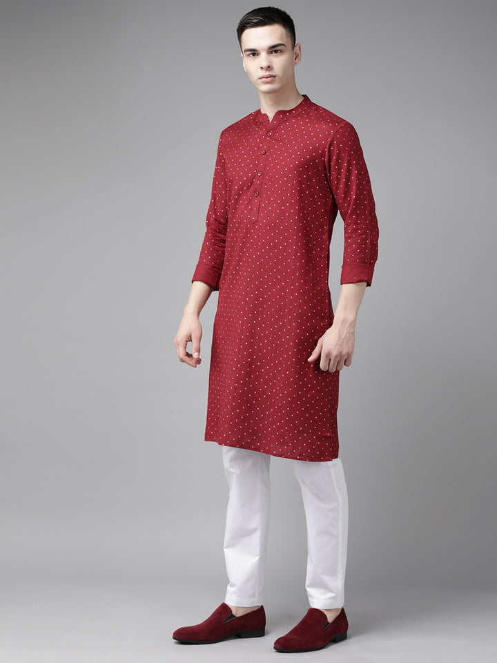 Men Maroon & Gold Printed Straight Kurta With Pyjama