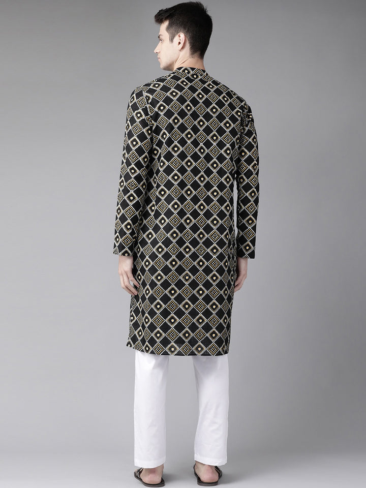 Men Black And Gold Printed Straight Kurta