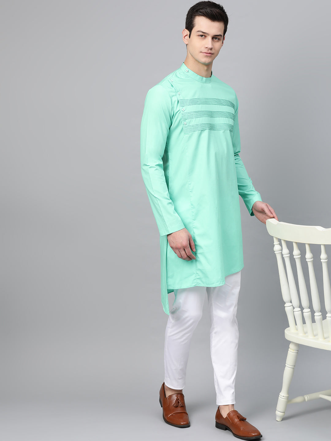 Plain Solid Straight kurta with Yoke Thread Work