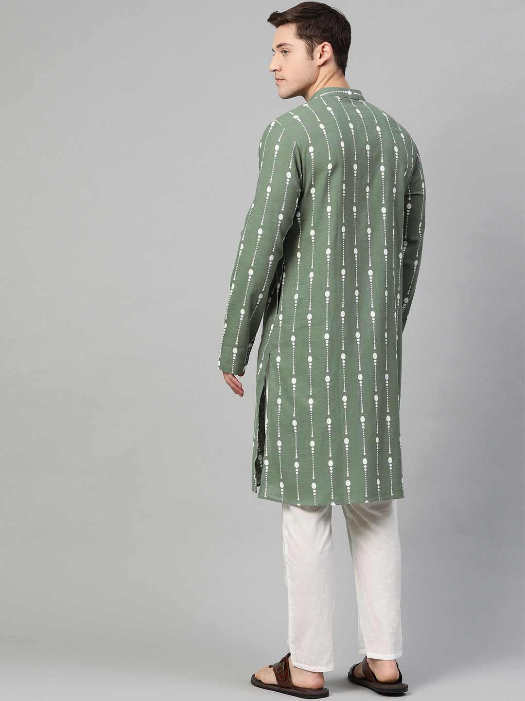 Green And White Printed Straight Kurta With Pyjama