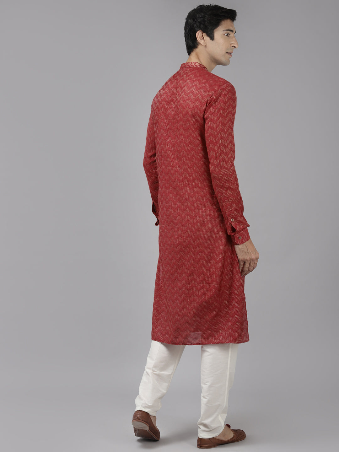 Men Mroon & beige thread work