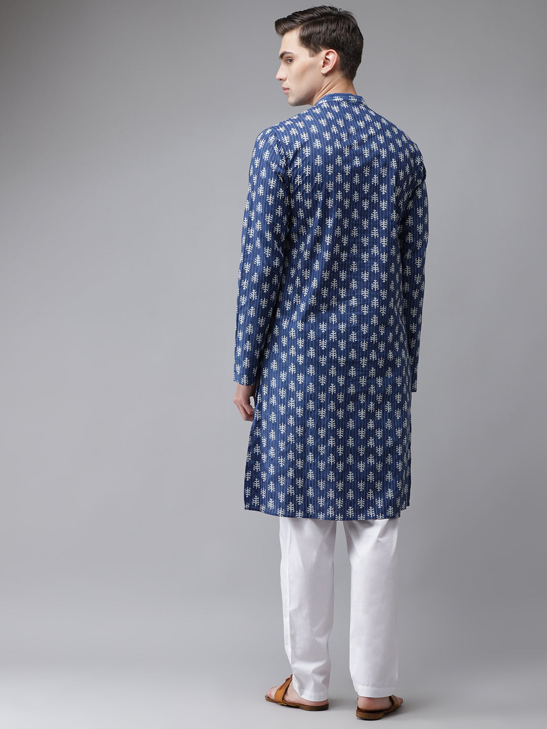 Men Pure Cotton Floral Printed Kurta