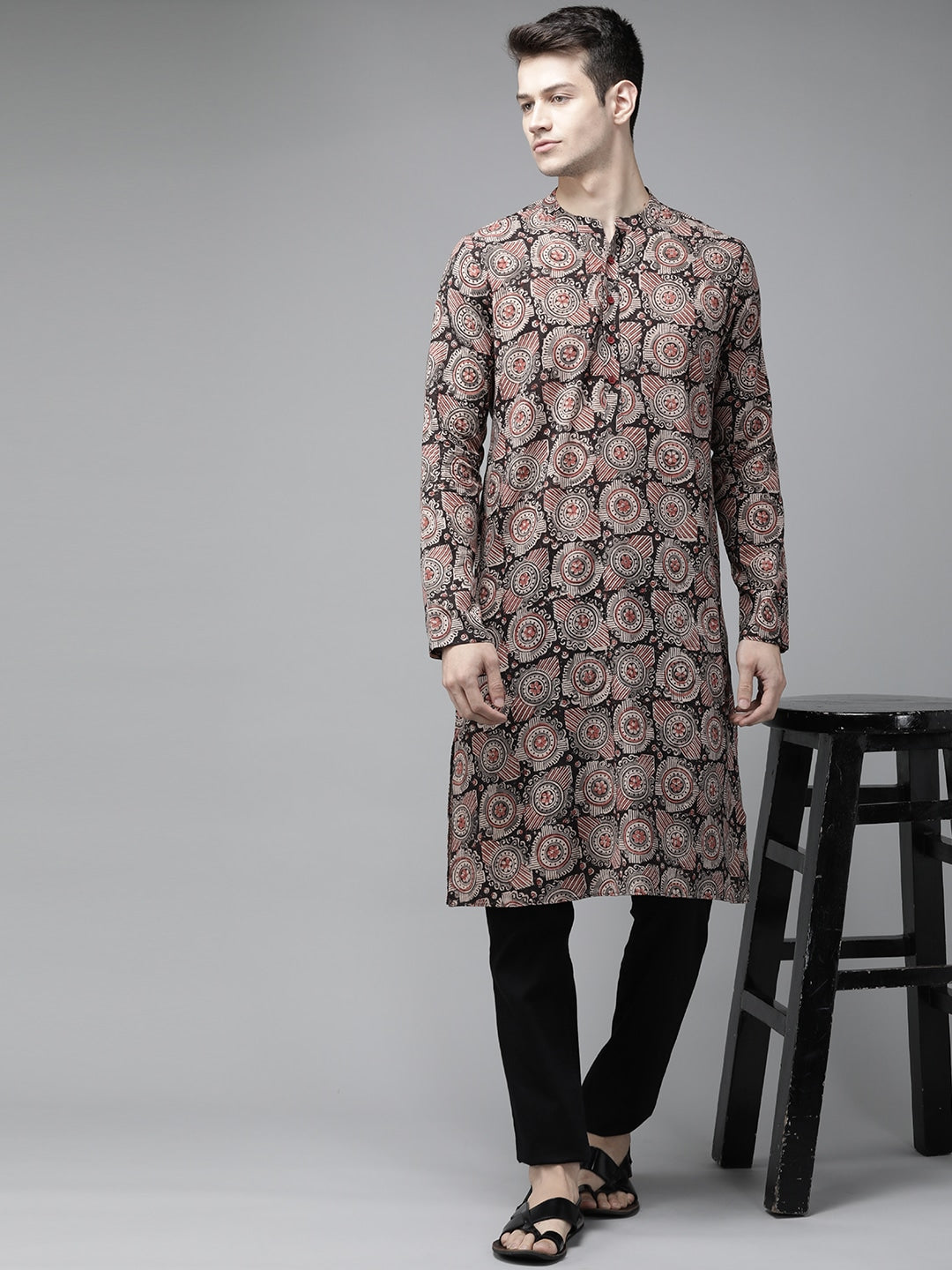 Men Beige And Black Kalamkari Block Printed Straight Sustainable Kurta