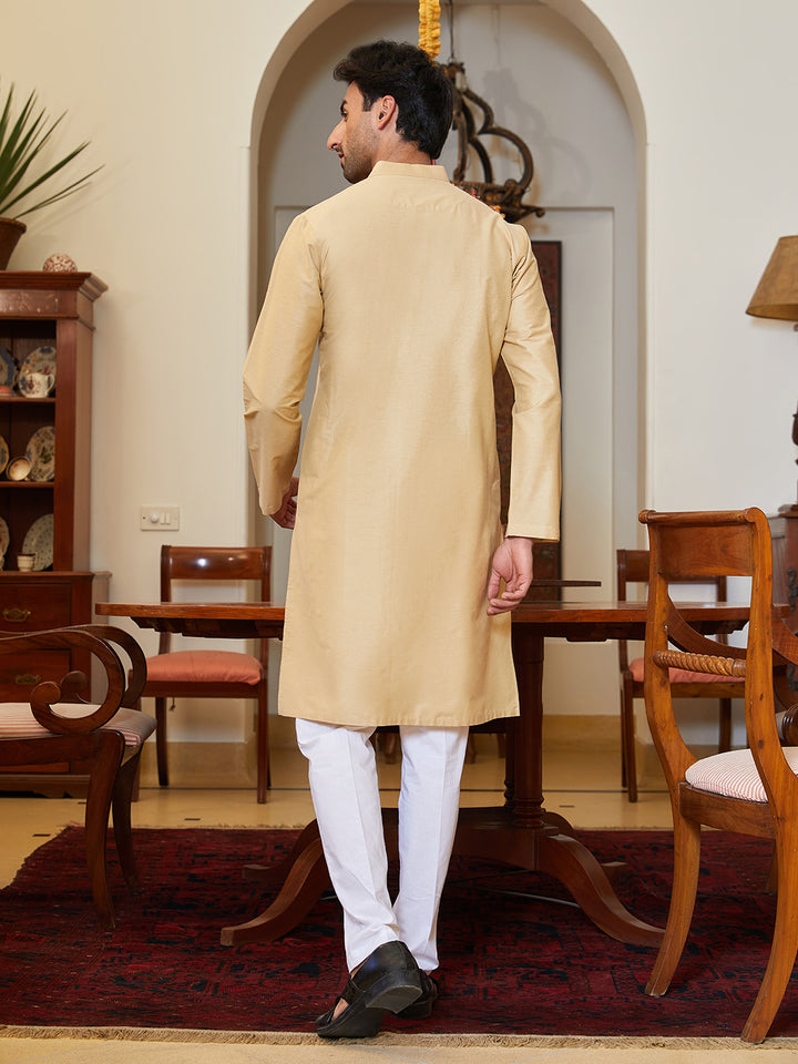 Pintuck Yoke Cotton Silk Straight Kurta