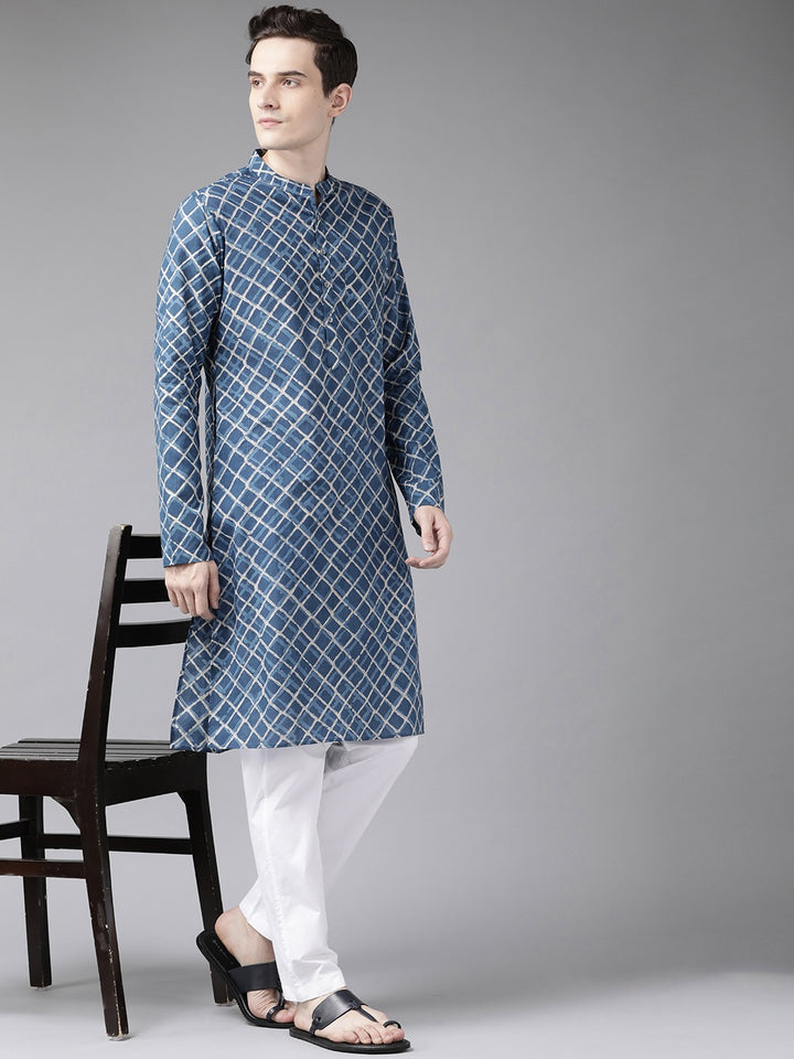 Blue and Beige Print Straight kurta with pyjama